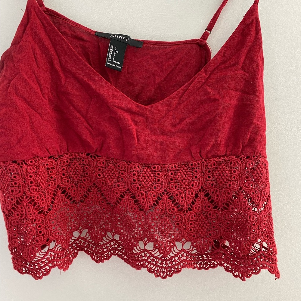 Forever 21 Red Lace Detail Crop Top. Size L